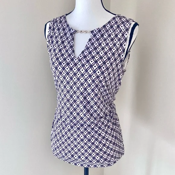 White House Black Market Horse-bit-Detail Geo-Print Tank Size S - Picture 3 of 9